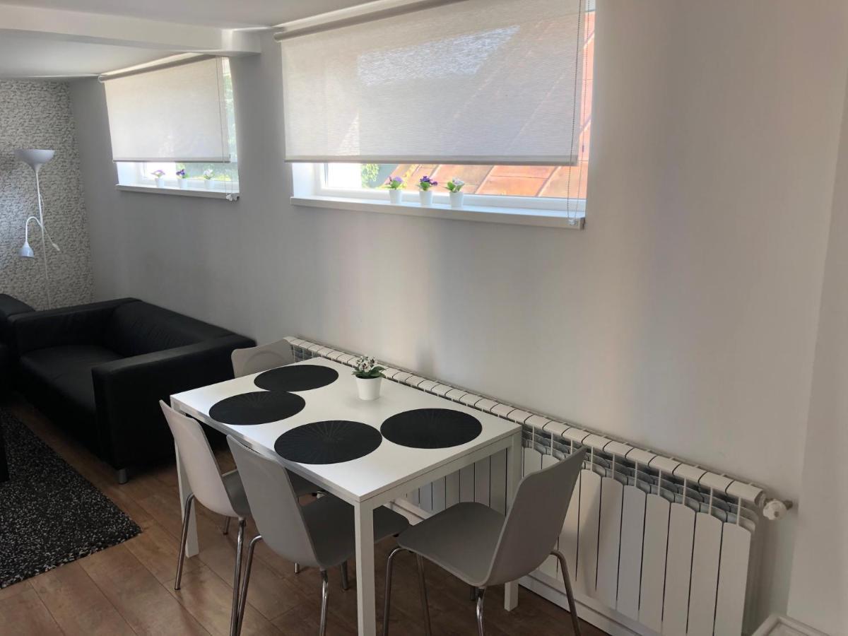 Apartman V Centre Michaloviec Michalovce Extérieur photo
