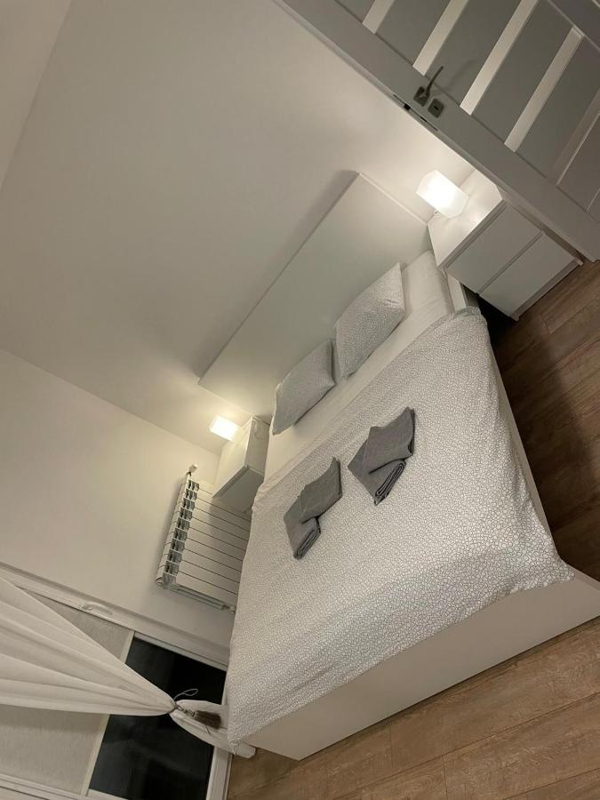Apartman V Centre Michaloviec Michalovce Extérieur photo